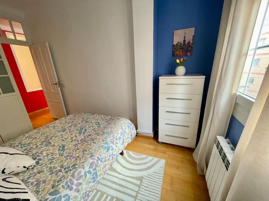 Acogedor Apartamento En サラゴサ エクステリア 写真